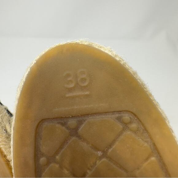Chanel Lambskin CC Quilted Chain Black Espadrilles 38 - Picture 12 of 12